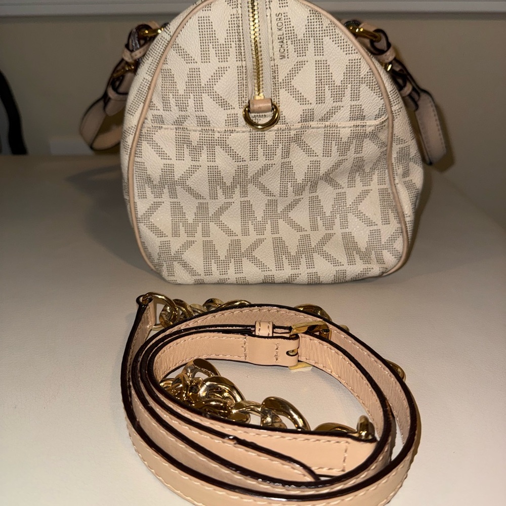 Michael Kors Beige and Gold Satchel - Picture 3 of 10
